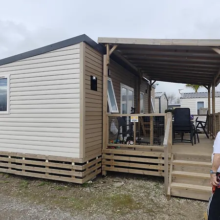 Mobile-home Confort 6 Personnes Climatise 营地